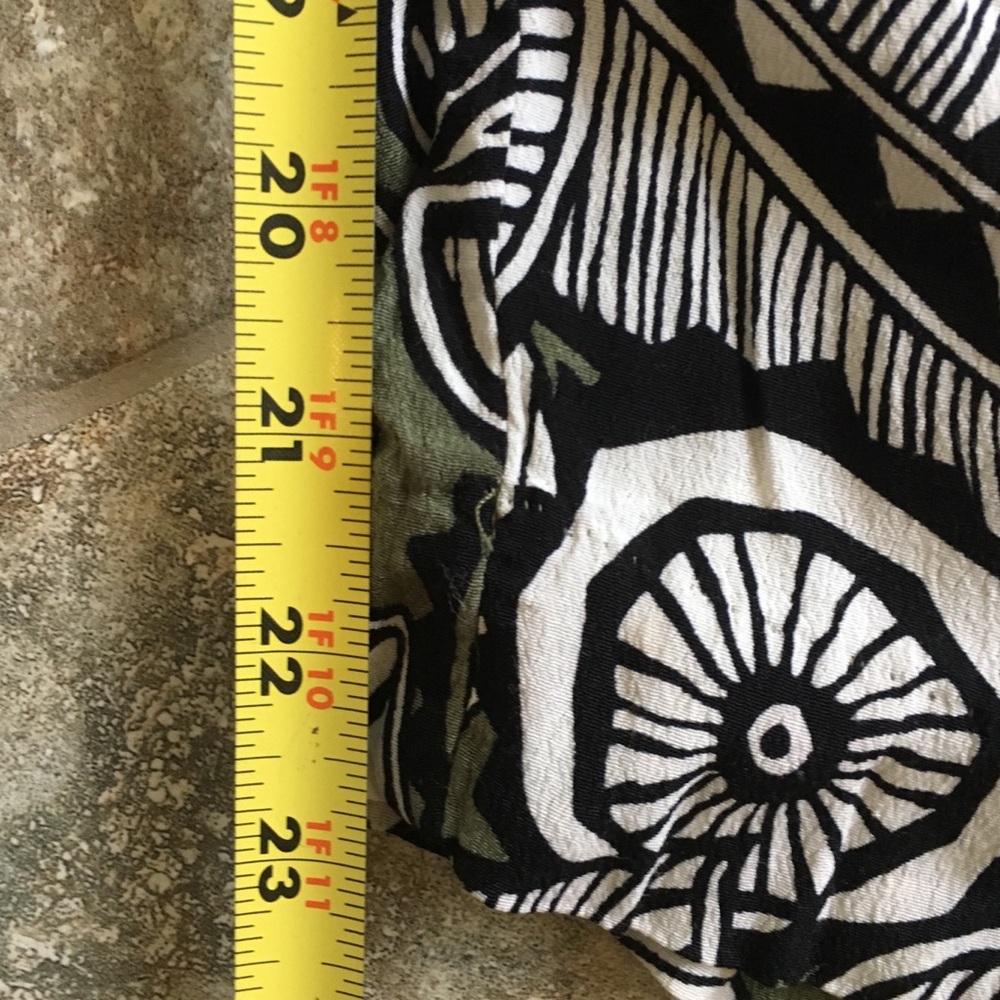 Euc Loft Flowy Patterned Pants - image 8